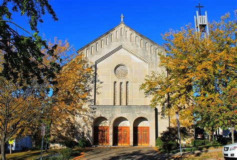 st peter in chains church Hamilton